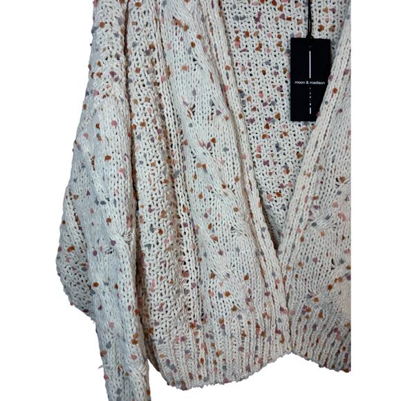 Moon and Madison NWT Knit Cardigan  Size M - Picture 2 of 6